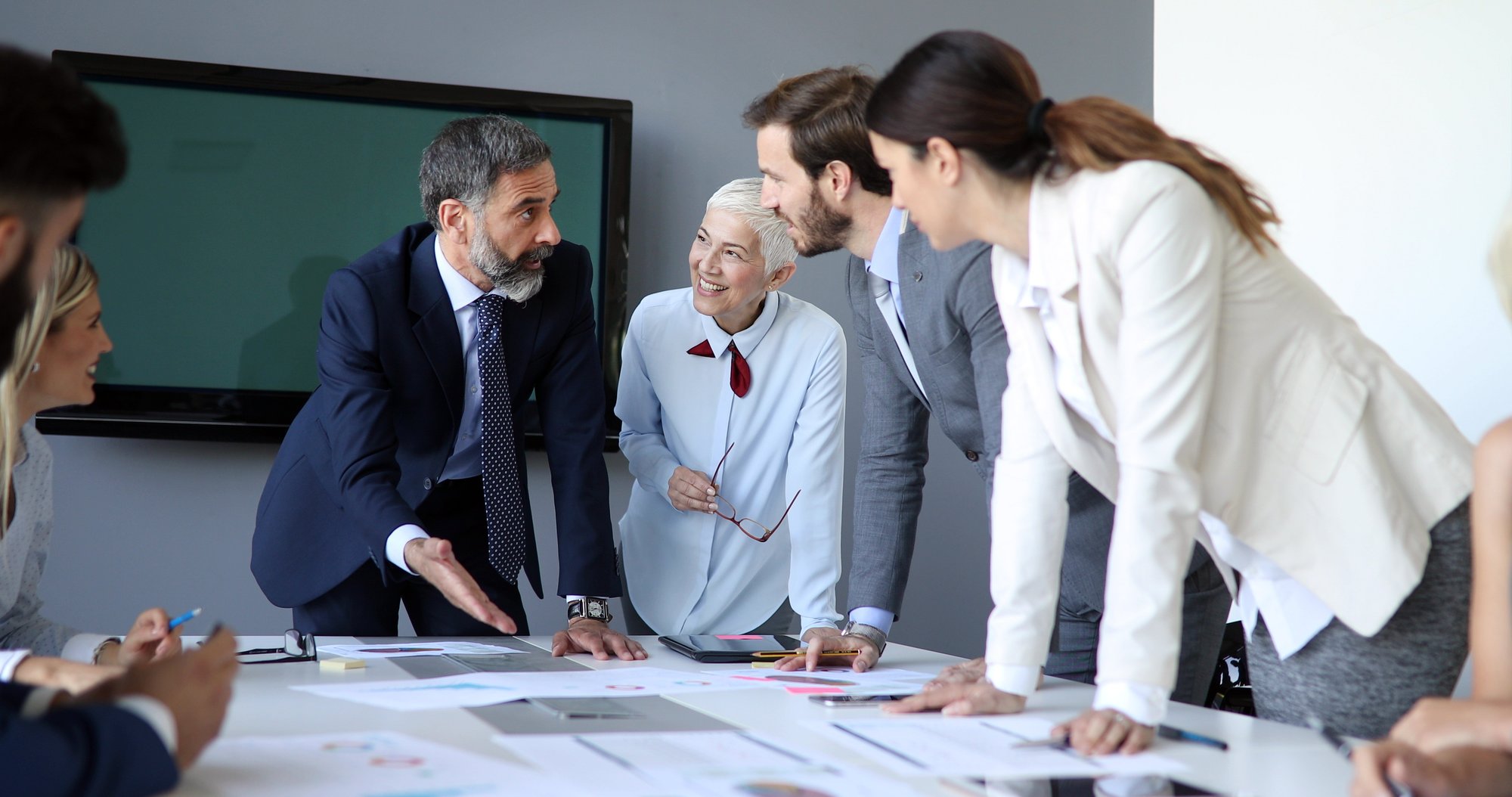 creative-business-people-working-on-business-proje-2023-11-27-05-00-35-utc